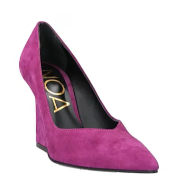 $80 Made in Italy, Suede Pumps in Mauve color, size 8 - Picture 2 of 5